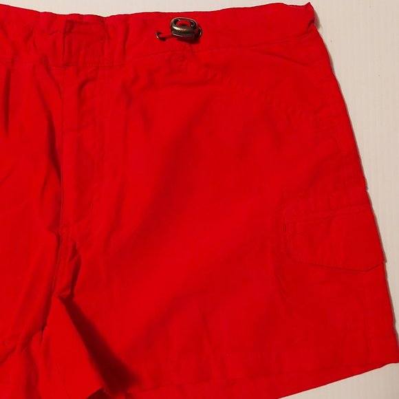 Low rider red shorts - Picture 3 of 7